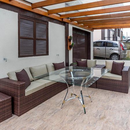 Apartamento Completo De 3 Quartos Em Грамаду Екстериор снимка